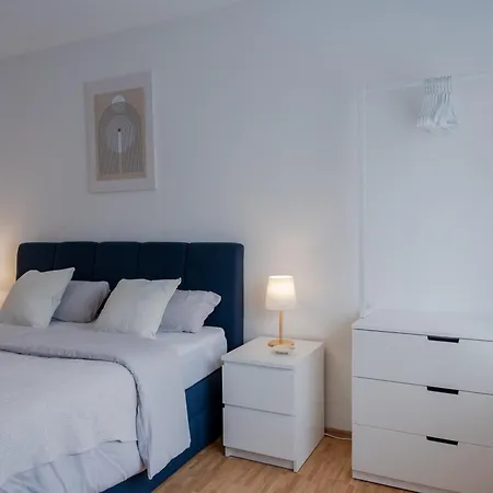Stadtkern - Kingsize - 24h Check In - Arbeitsplatz - Nespresso - Vollausgestattet 公寓 *