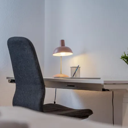 Stadtkern - Kingsize - 24h Check In - Arbeitsplatz - Nespresso - Vollausgestattet 公寓