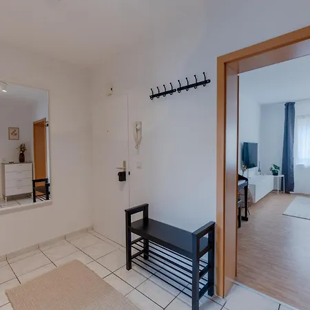 Stadtkern - Kingsize - 24h Check In - Arbeitsplatz - Nespresso - Vollausgestattet