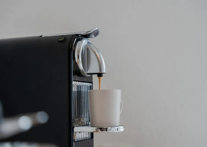 Stadtkern - Kingsize - 24h Check In - Arbeitsplatz - Nespresso - Vollausgestattet