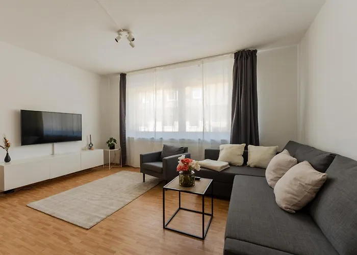 Stadtkern - Kingsize - 24h Check In - Arbeitsplatz - Nespresso - Vollausgestattet