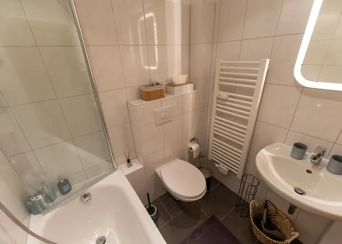 Stadtkern - Kingsize - 24h Check In - Arbeitsplatz - Nespresso - Vollausgestattet Эссен